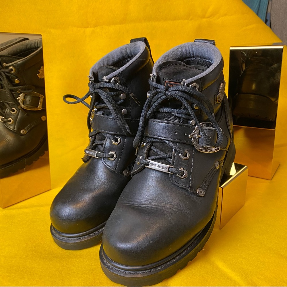 Women’s Harley Davidson black leather boots size 7, heavy duty work boots